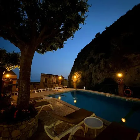 Corallo Hotel