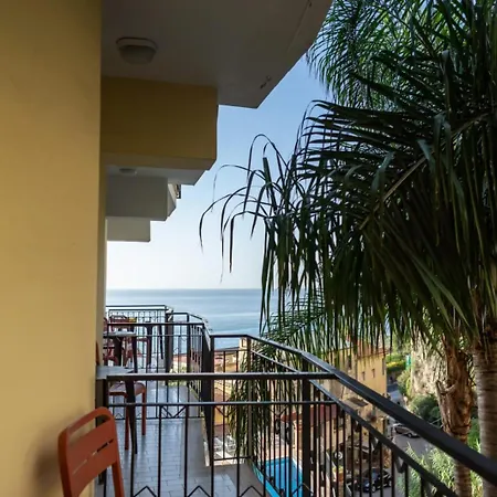 酒店 科拉罗酒店 4*