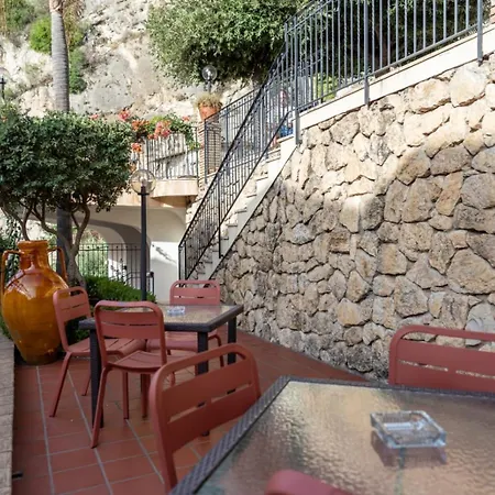 Corallo Hotel