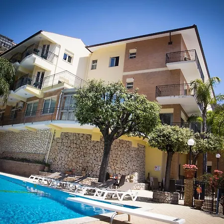 Corallo Hotel