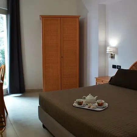 Corallo Hotel 4*