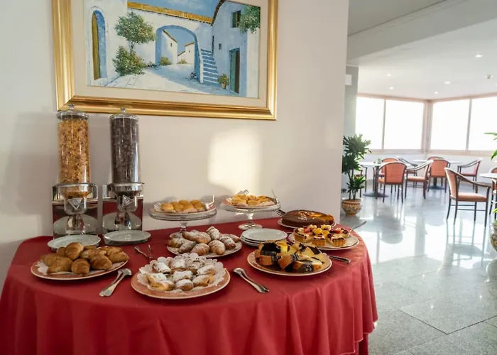 酒店 科拉罗酒店 陶尔米纳