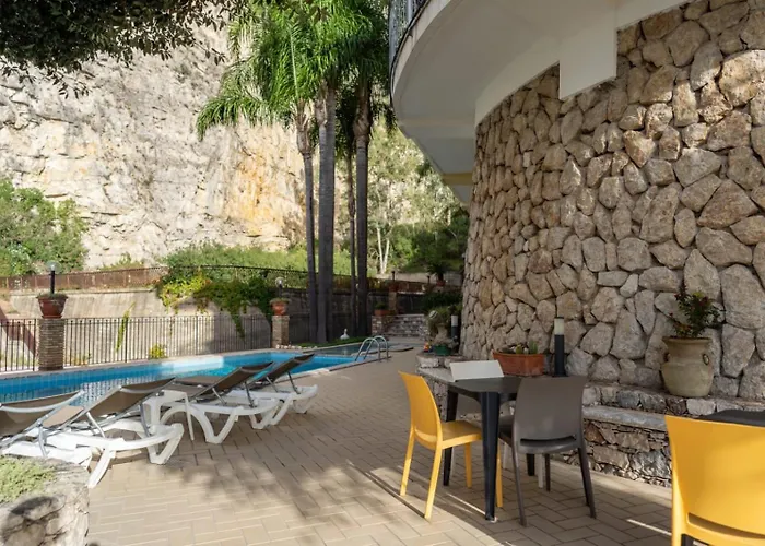 酒店 科拉罗酒店 陶尔米纳