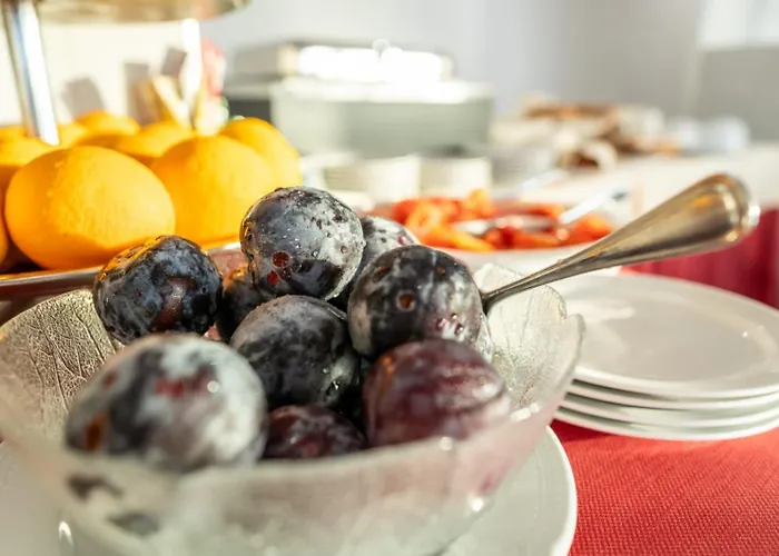 科拉罗酒店 酒店 陶尔米纳